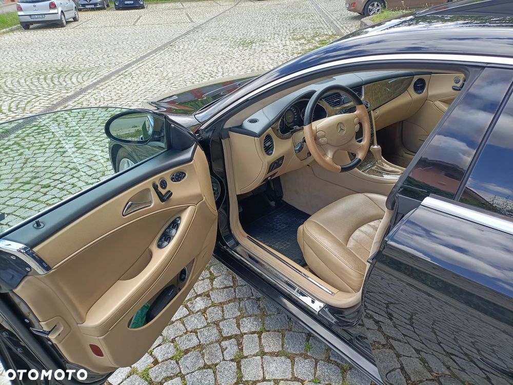 Mercedes-Benz CLS 320 CDI - 11