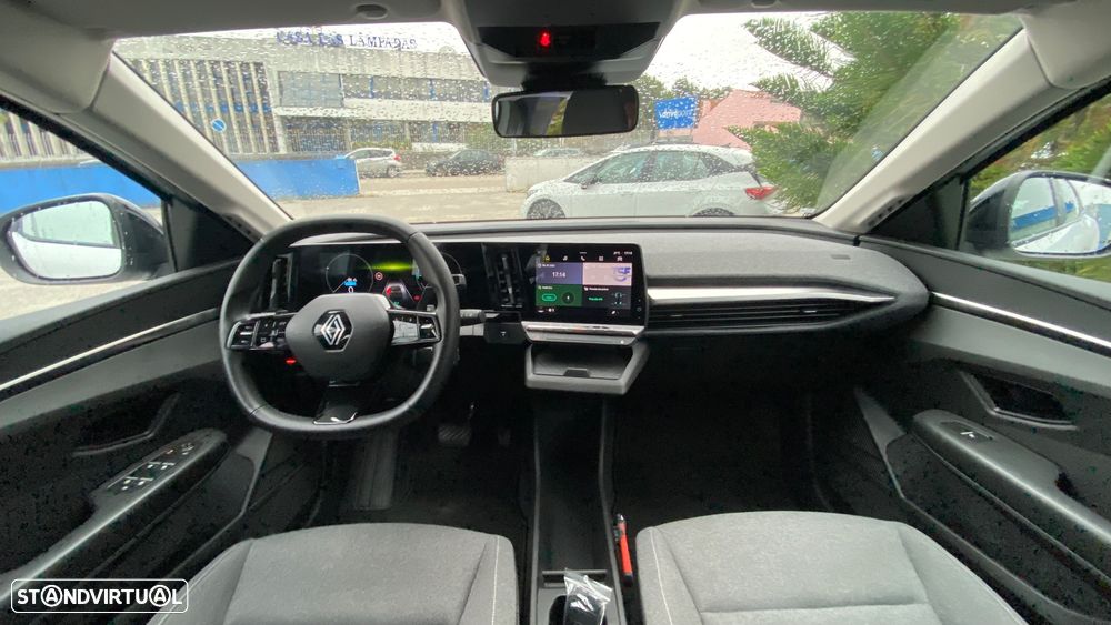 Renault Mégane E-Tech EV40 Evolution Autonomia Urbana - 24