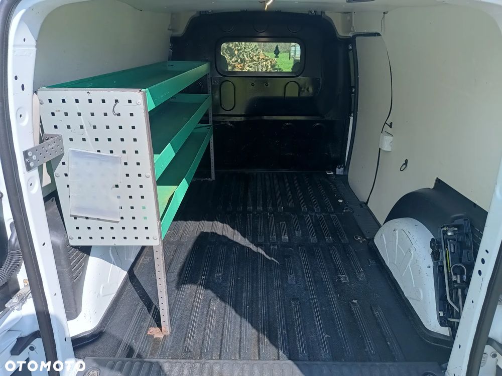 Renault Kangoo wersja MAXI LONG 1.5 diesel 110kM 2017 rok Bogate wyposażenie- WEBASTO, navigacja NISKI PRZEBIEG-142 tyś. SPRAWNY 100% ZAREJESTROWANY!! - 7