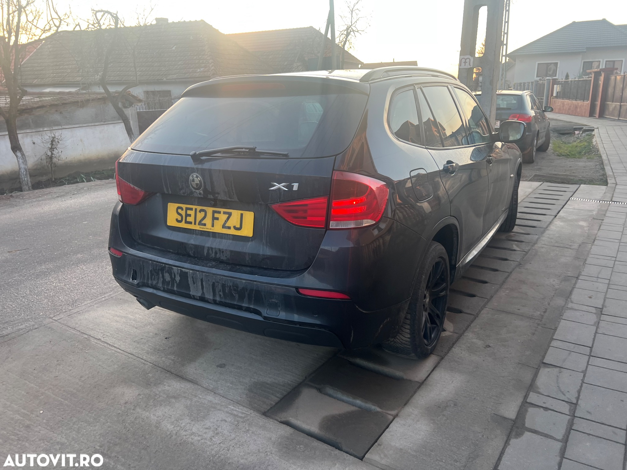 Dezmembrez BMW X1  e84 M pachet x drive  2.0 diesel  model 2012 - 5