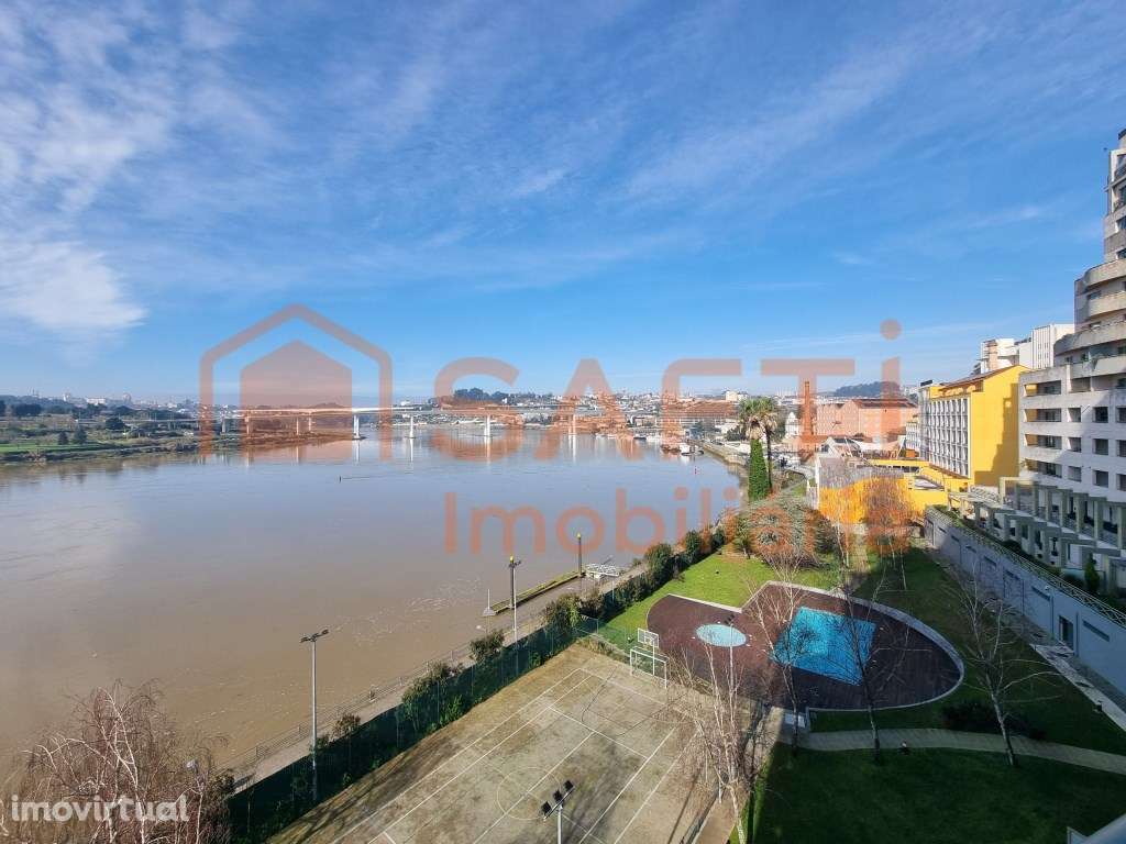 Apartamento T4 no Freixo - Grande imagem: 4/45