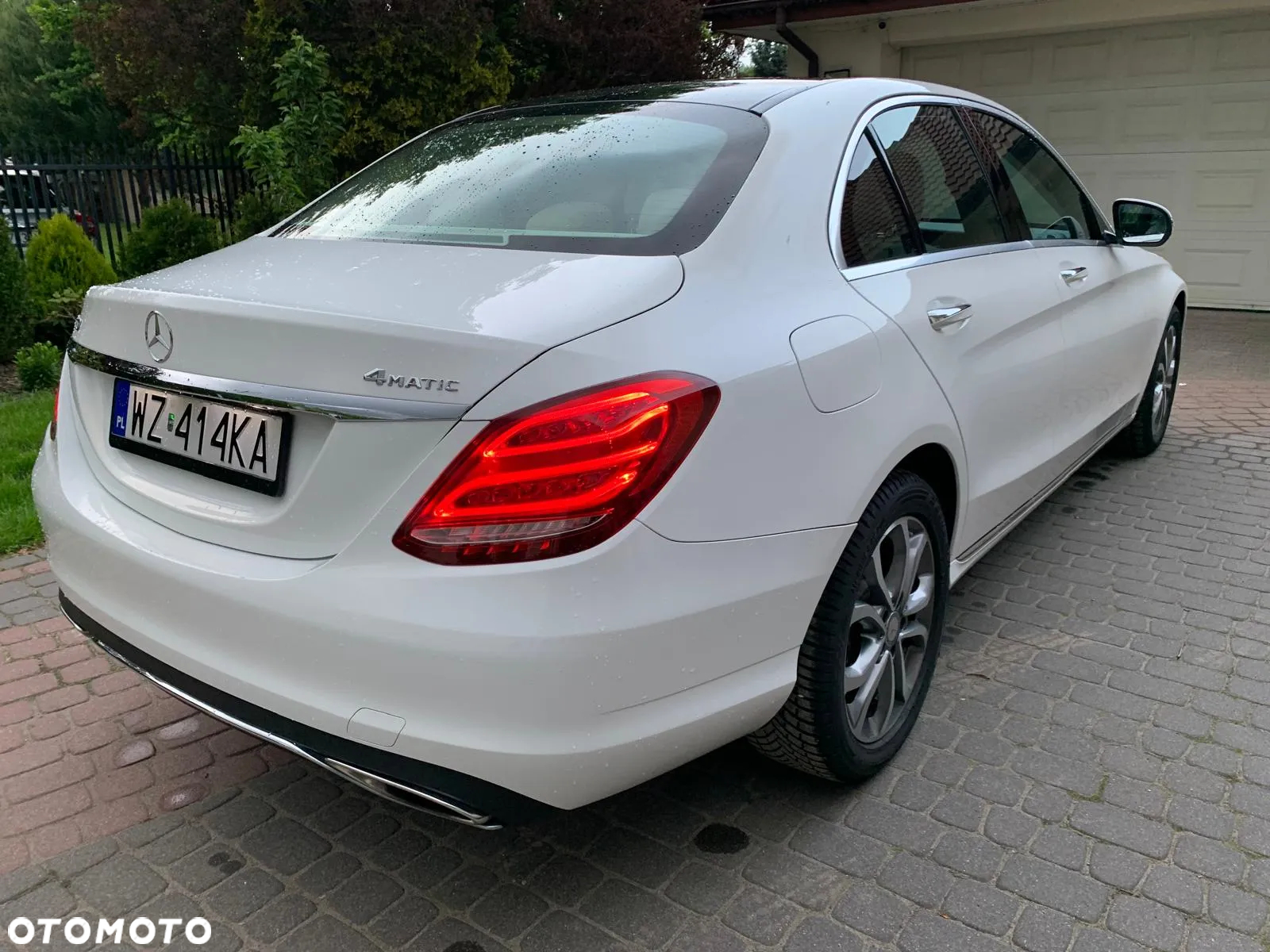 Mercedes-Benz Klasa C 300 7G-TRONIC - 13