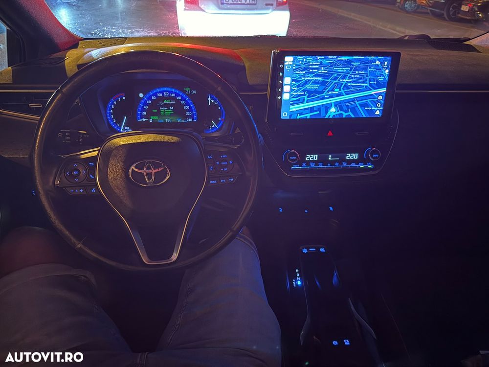 Toyota Corolla - 2