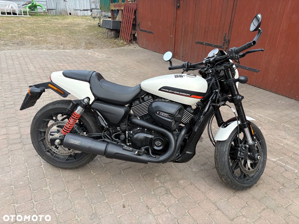 Harley-Davidson Street Rod XG 750A - 1