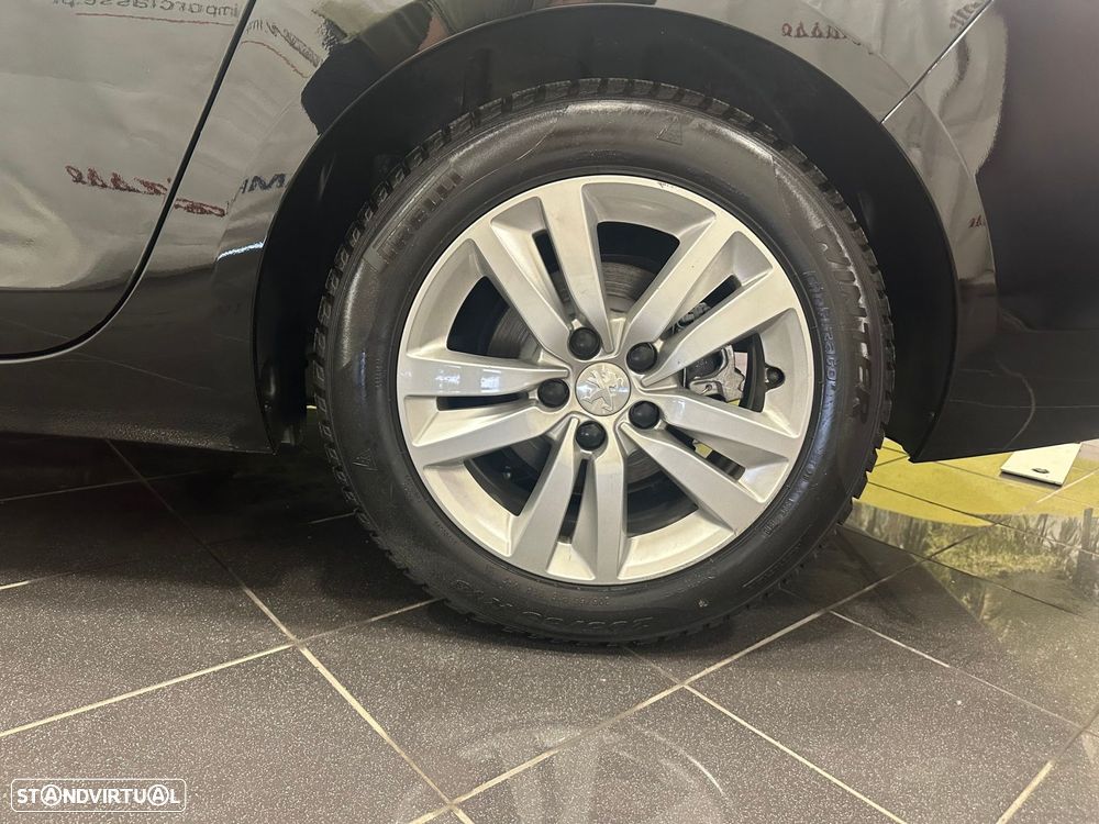 Peugeot 308 SW 1.5 BlueHDi Active - 14