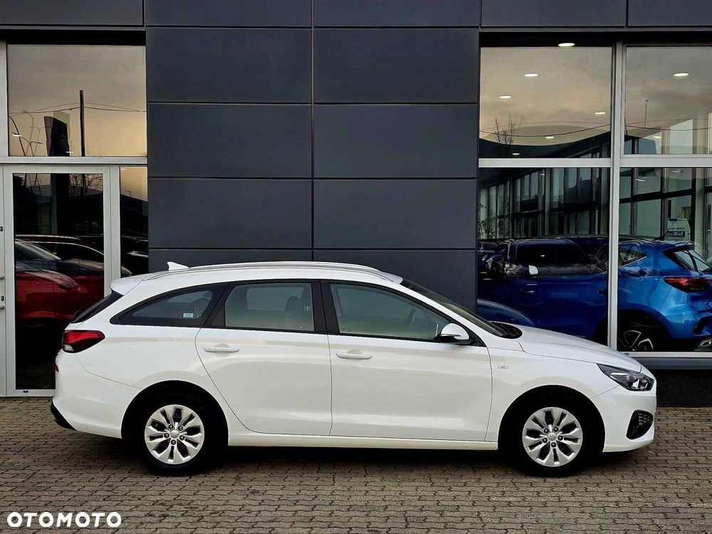 Hyundai i30 1.5 T-GDI 48V Smart - 5