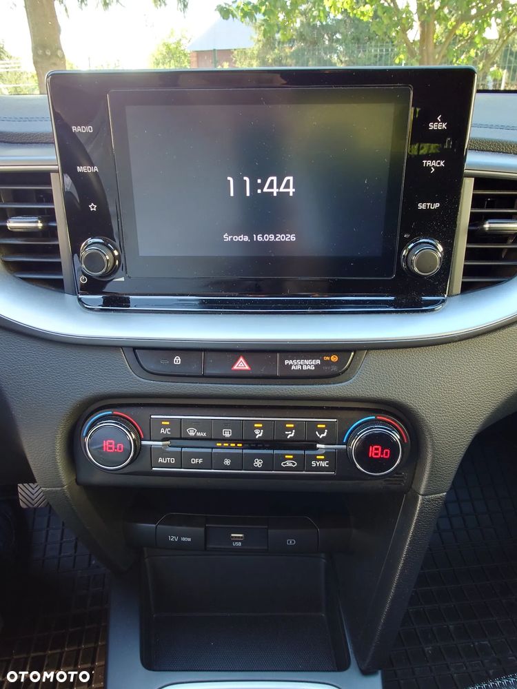 Kia XCeed 1.5 T-GDI M - 6