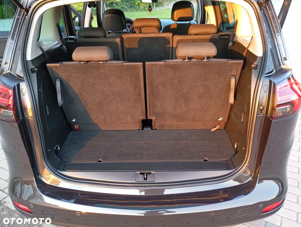 Opel Zafira 1.4 Turbo Edition - 12