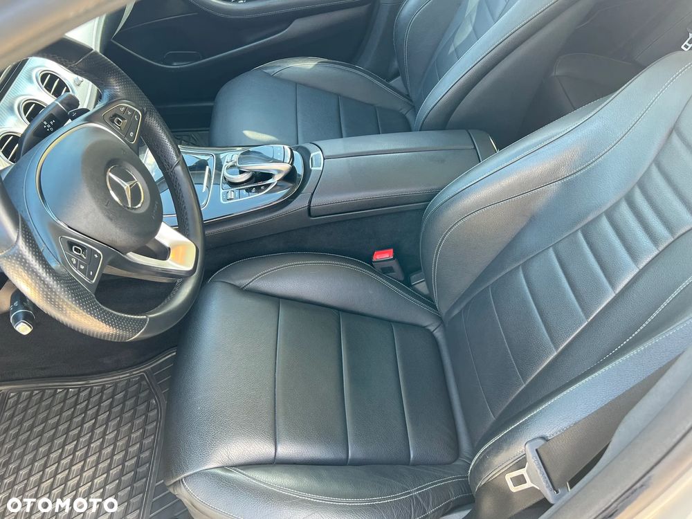 Mercedes-Benz Klasa E 220 d 4Matic T All-Terrain 9G-TRONIC Exclusive - 17