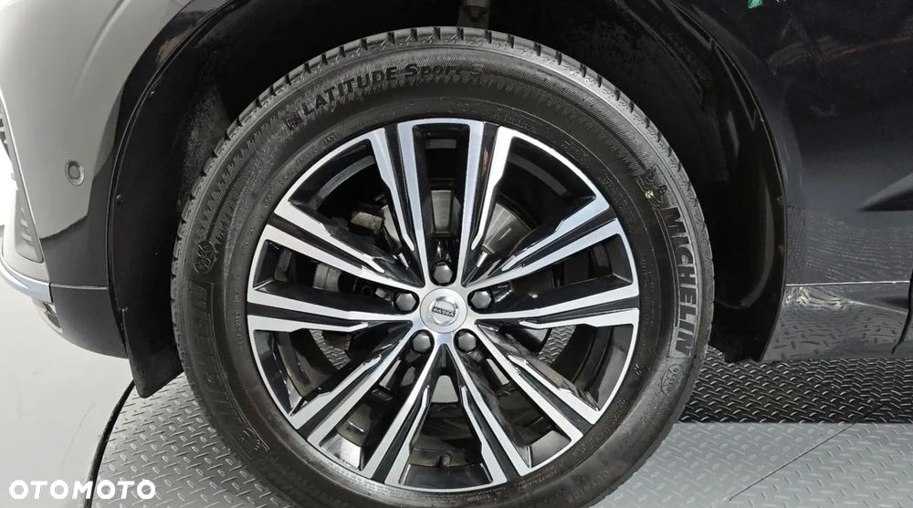 Volvo XC 60 B5 B AWD Geartronic Inscription - 6