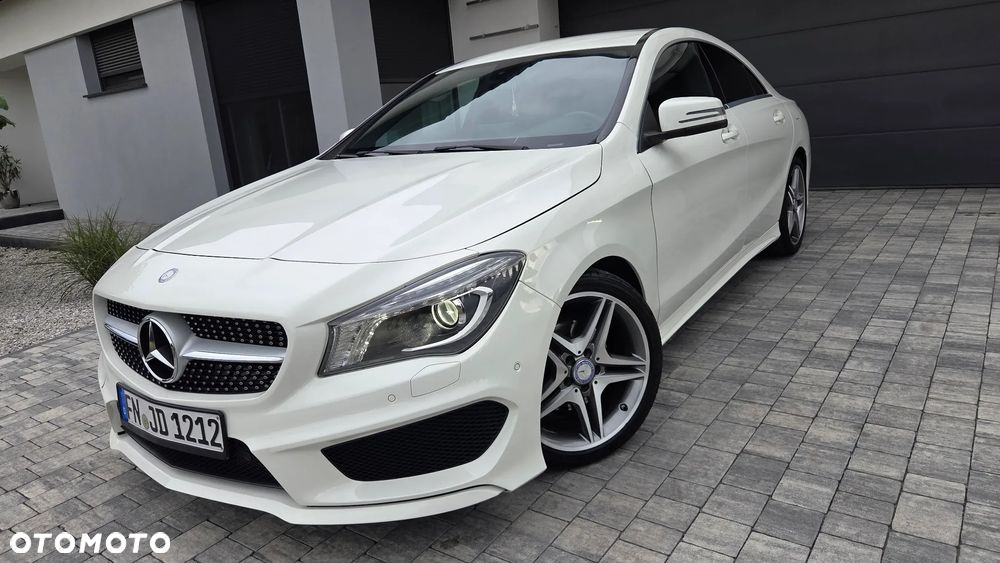 Mercedes-Benz CLA 180 7G-DCT AMG Line - 14