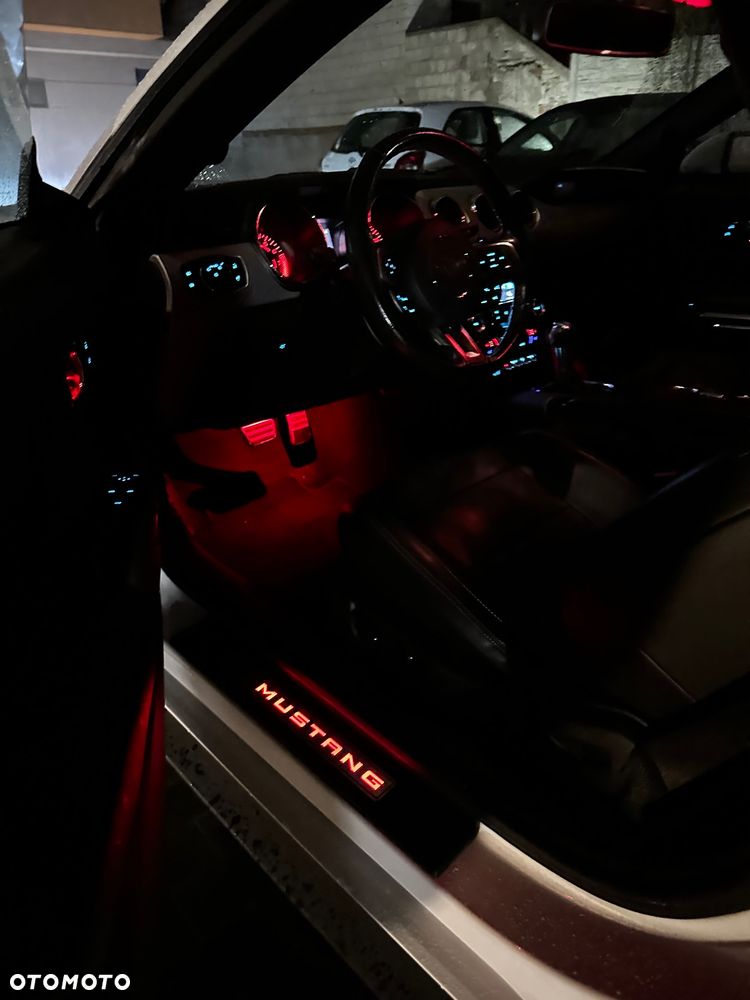 Ford Mustang 2.3 EcoBoost - 24