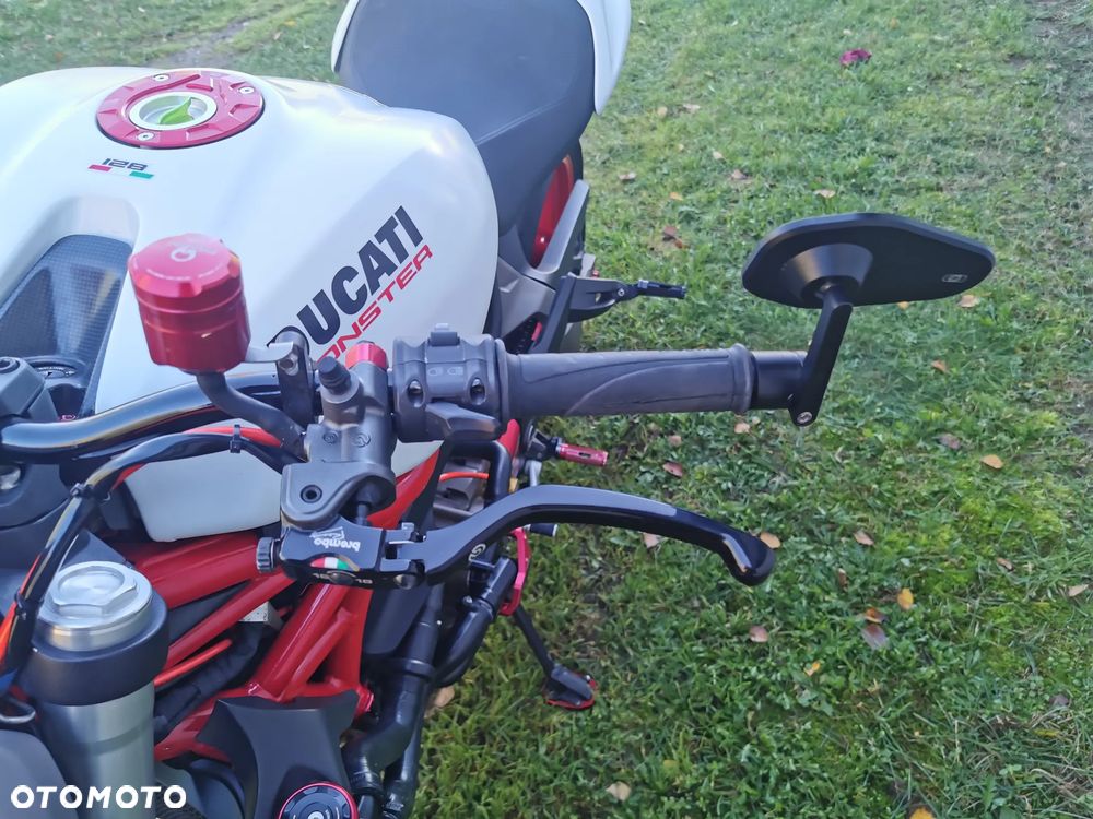 Ducati Monster - 11