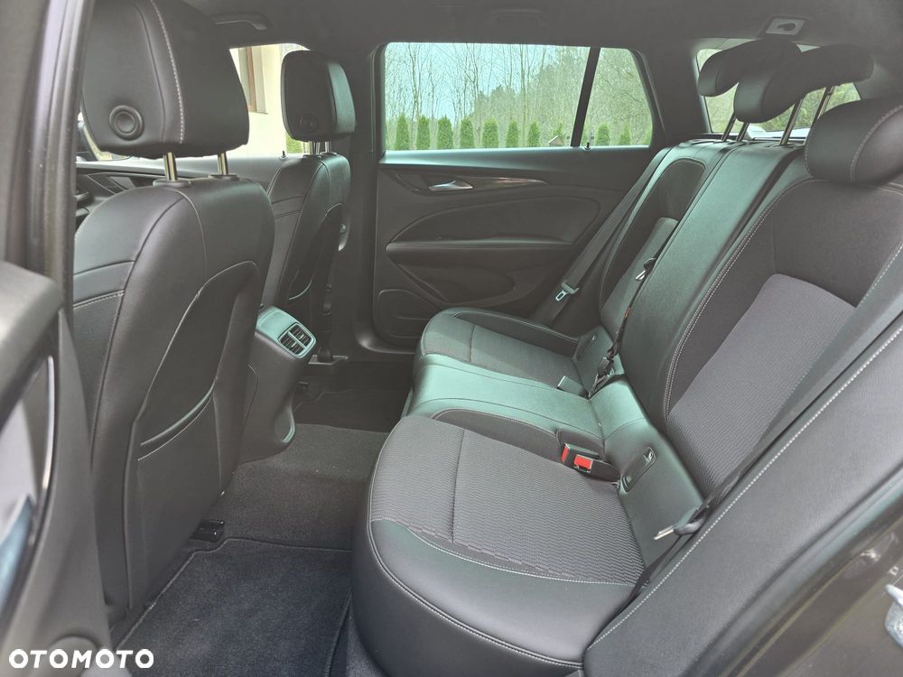 Opel Insignia 2.0 CDTI Business Elegance S&S - 29