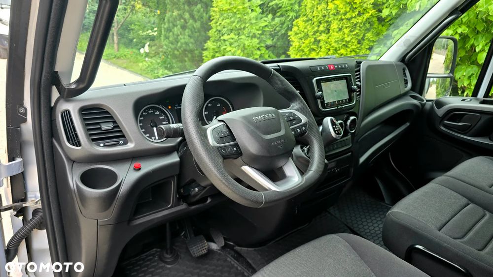 Iveco ❗️❗️DAILY 3.0 180KM 50C18 ❗️❗️WINDA PALFINGER 1000KG / AUTOMAT HI-MATIC / OBUSTRONNA BURTO-FIRANKA 10 PALET / NAWIGACJA / DACH ZSUWANY / TEMPOMAT ADAPTACYJNY / WERSJA WZMOCNIONA / SALON POLSKA / FULL LED / LAKIER METALIK / NOWE OPONY / MAKSYMALNA DOSTĘPNA OPCJA WYPOSAŻENIA❗❗ STAN - JAK NOWY ❗️ - 7