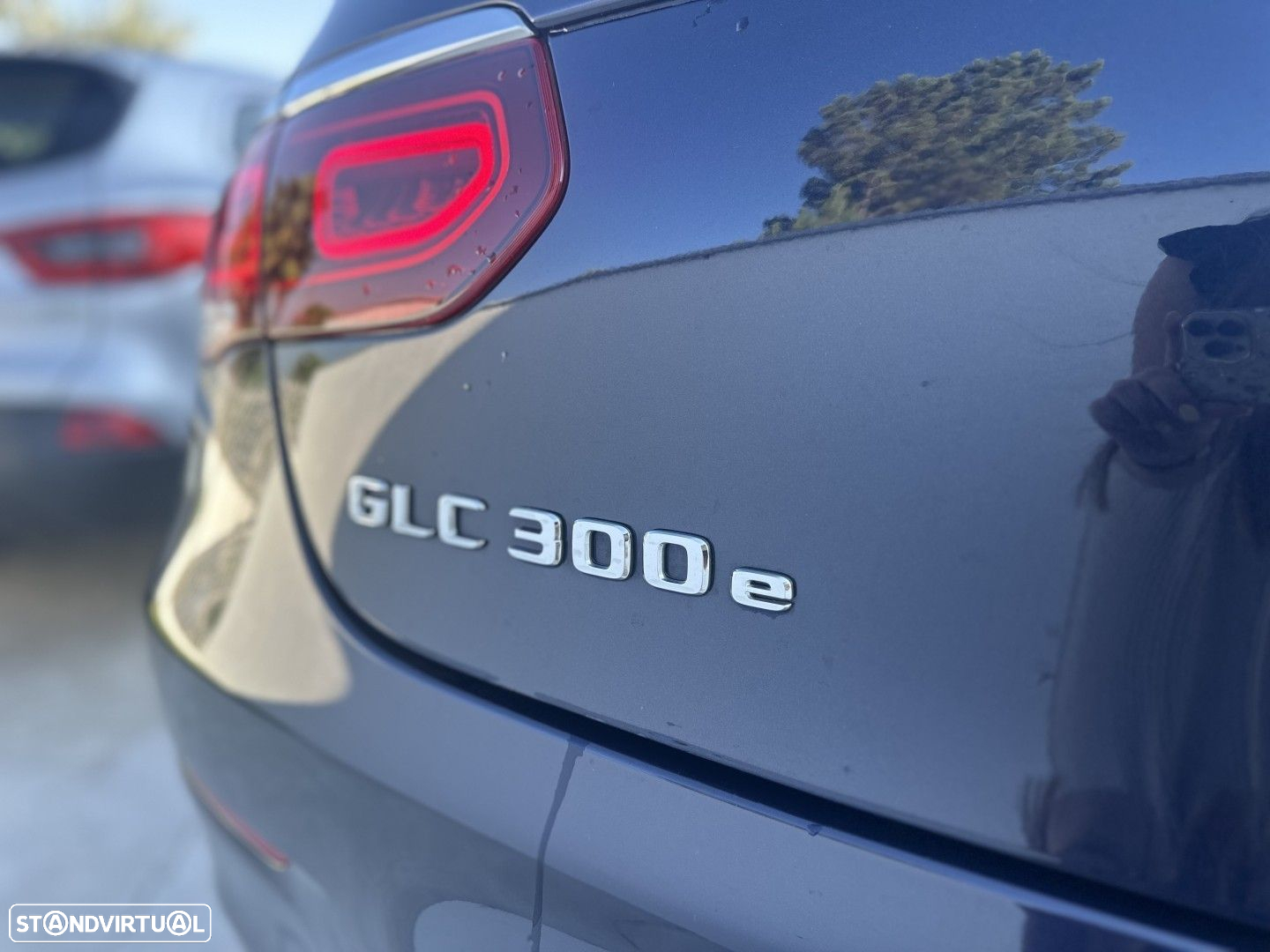 Mercedes-Benz GLC 300 e 4Matic 9G-TRONIC AMG Line - 6