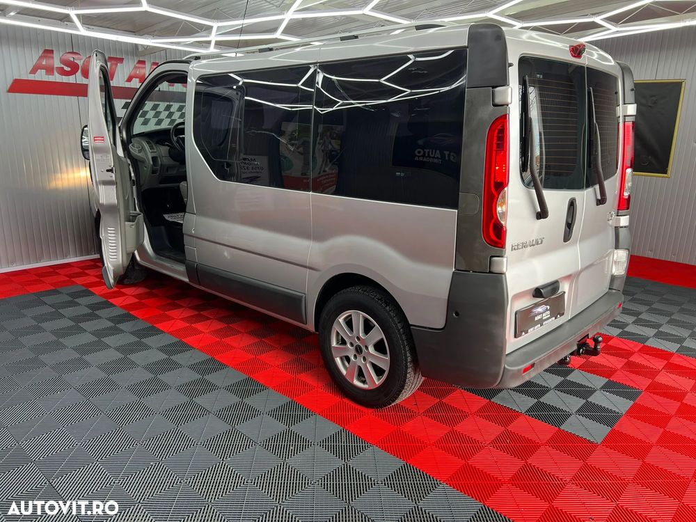 Renault Trafic - 20