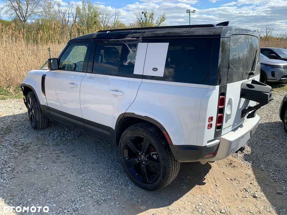 Land Rover Defender 110 P300 - 12