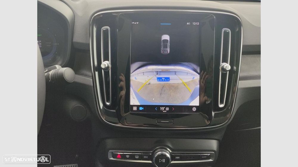 Volvo EC40 82 kWh Single Motor Extended Range Plus - 19