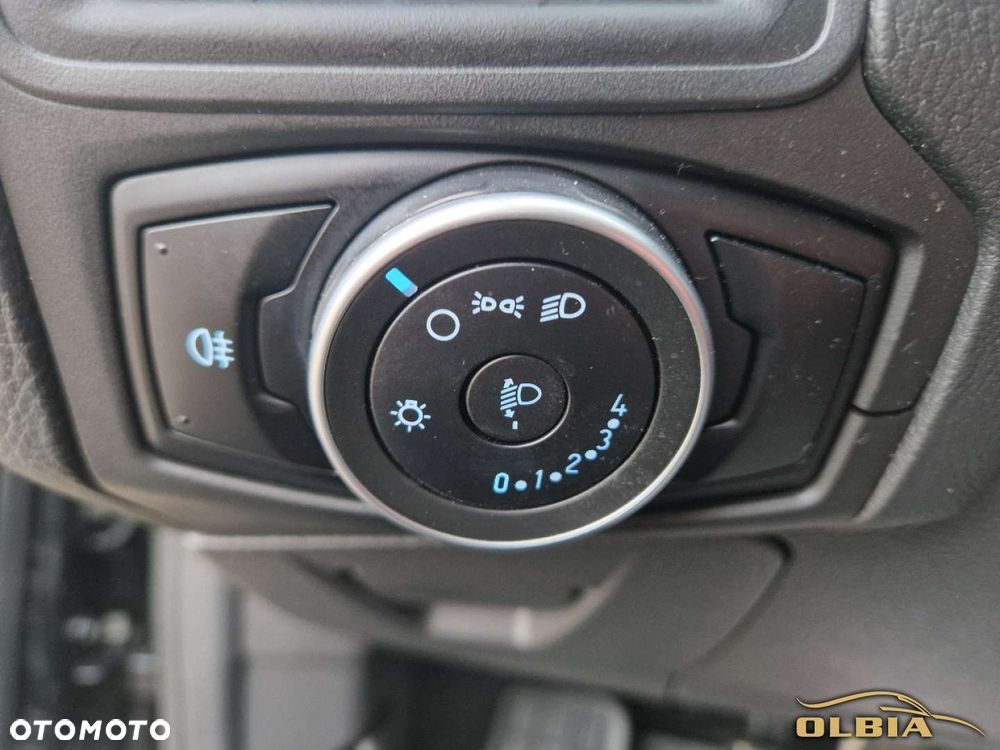 Ford Focus 1.0 EcoBoost Trend Edition - 25