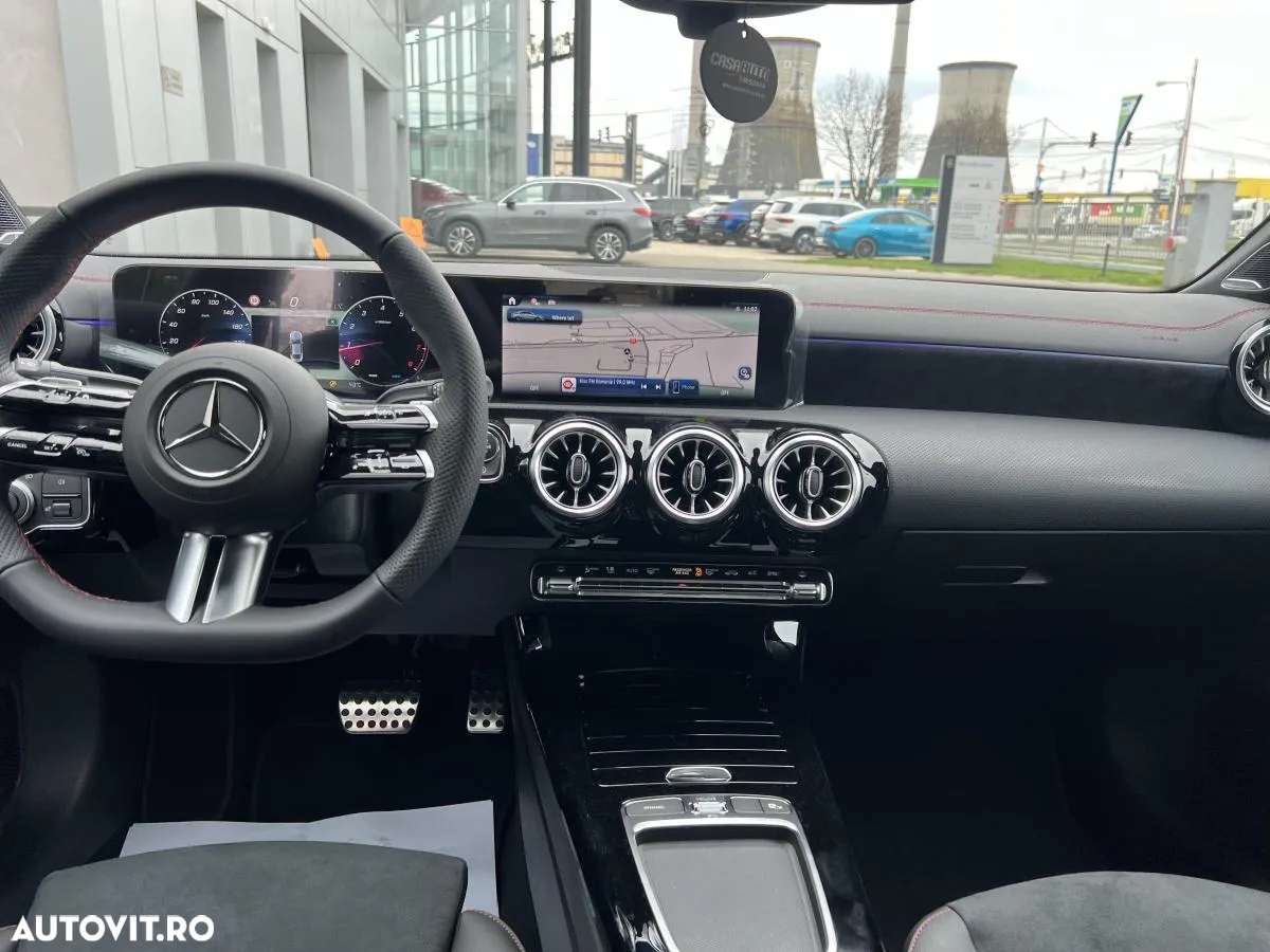 Mercedes-Benz CLA 220 4MATIC Coupe - 12