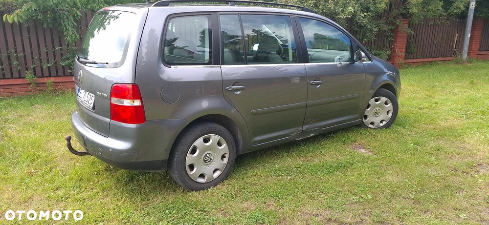 Volkswagen Touran 2.0 TDI DPF Trendline - 5