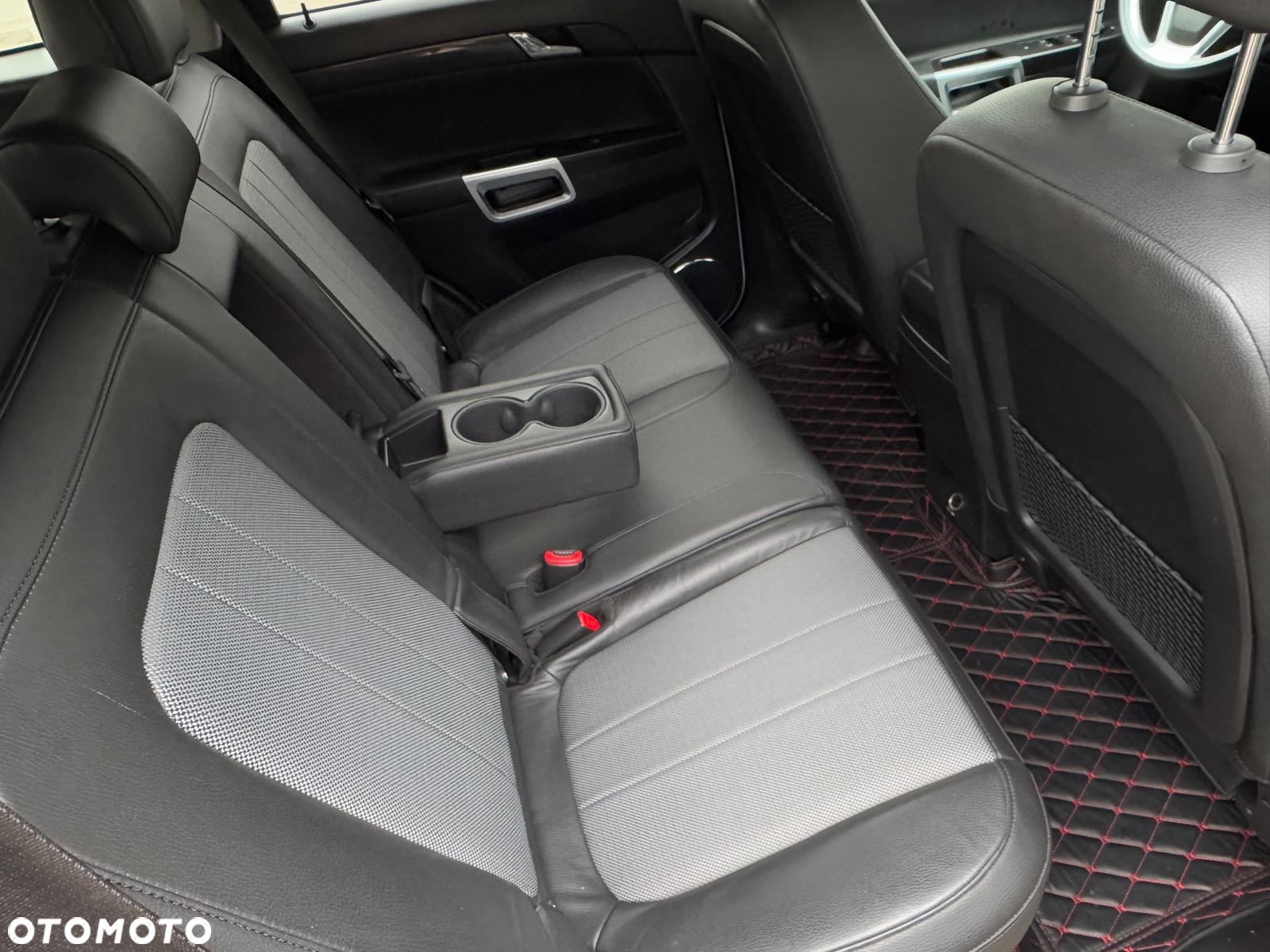Opel Antara 2.2 CDTI 4x4 Cosmo - 30