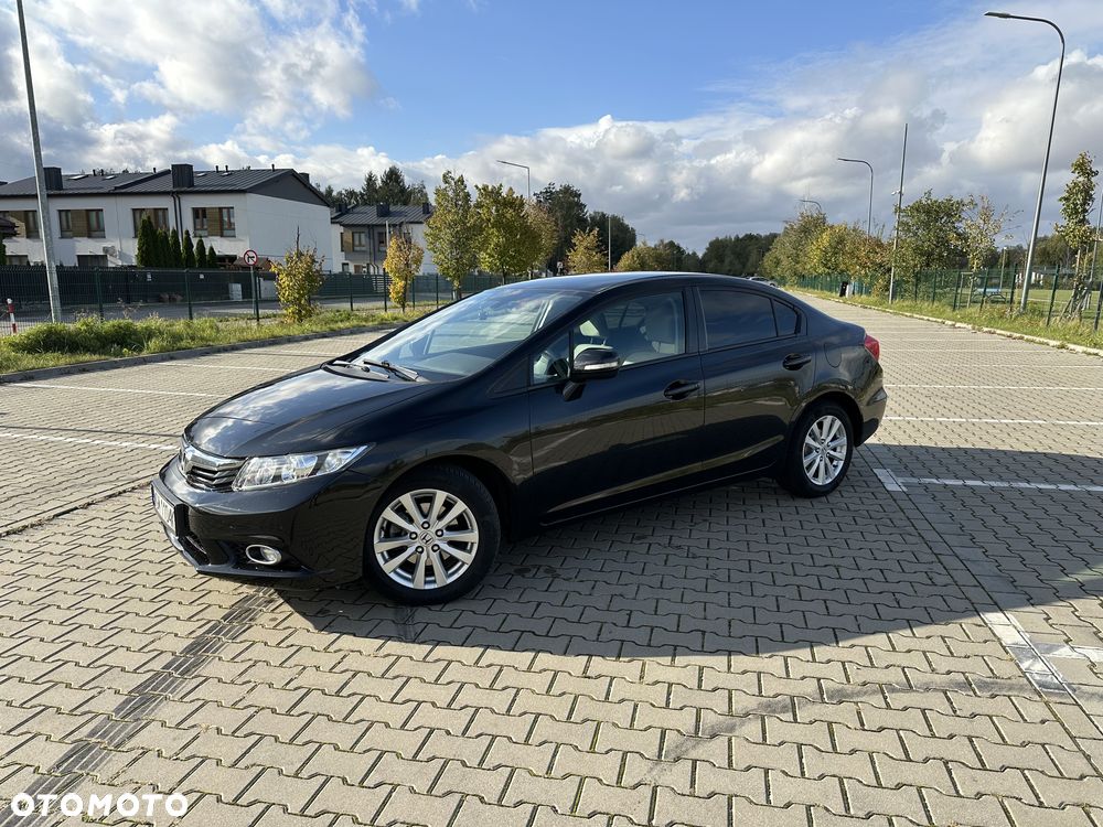 Honda Civic 1.8 Comfort - 2