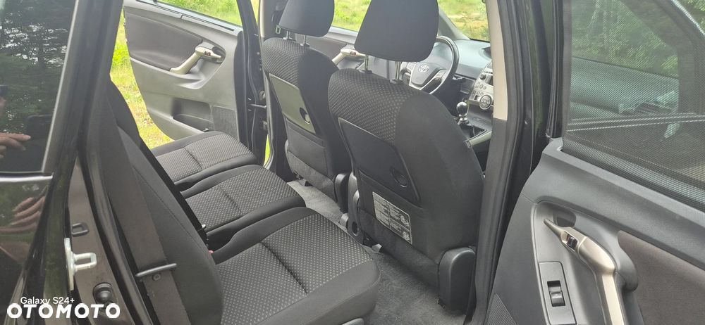 Toyota Verso 1.8 7-Sitzer Life - 19