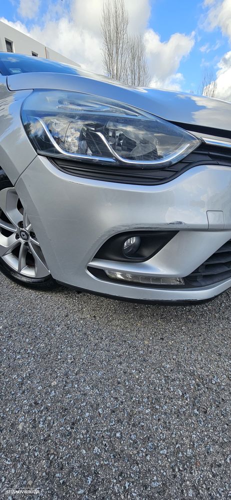 Renault Clio 1.5 dCi Limited EDition - 8