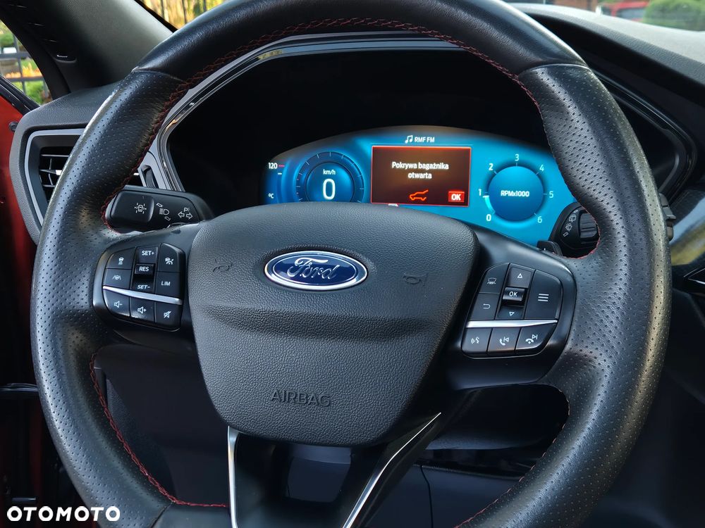 Ford Kuga 2.0 EcoBlue 4x4 ST-LINE X - 22
