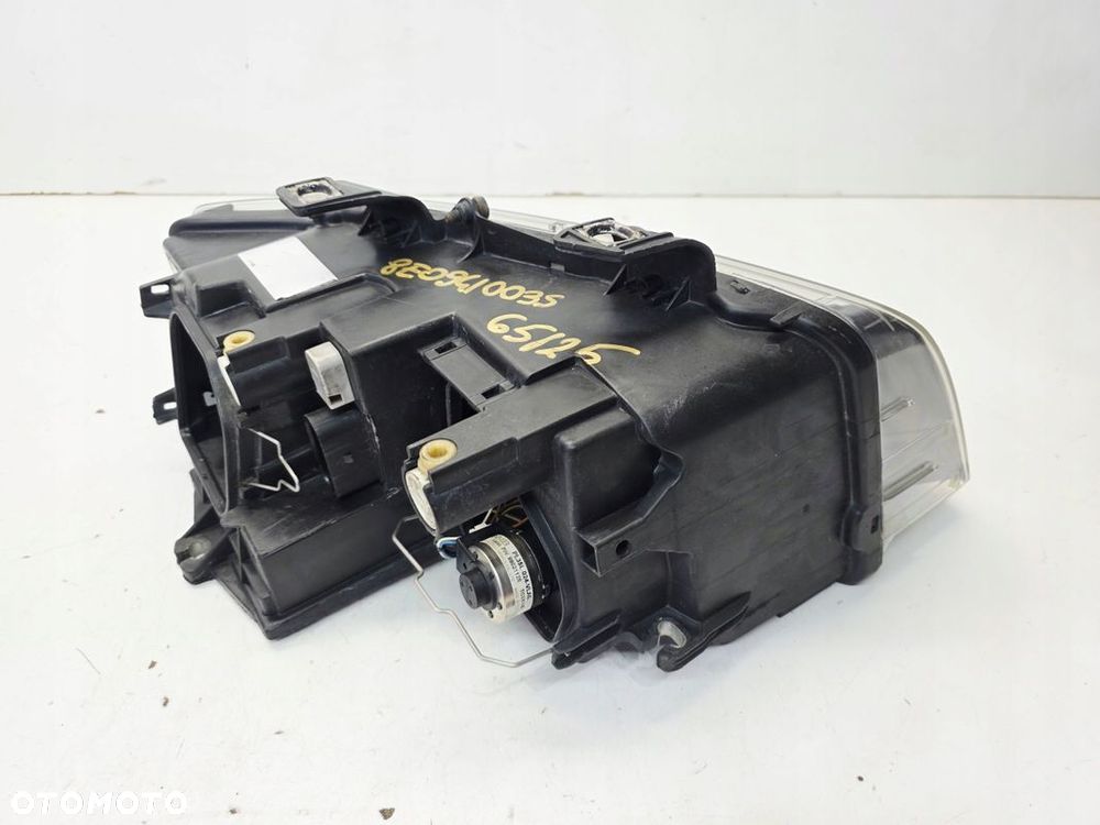 REFLEKTOR LAMPA LEWY PRZÓD XENON AUDI A4 B6 8E0941003S EU 65/25 - 4