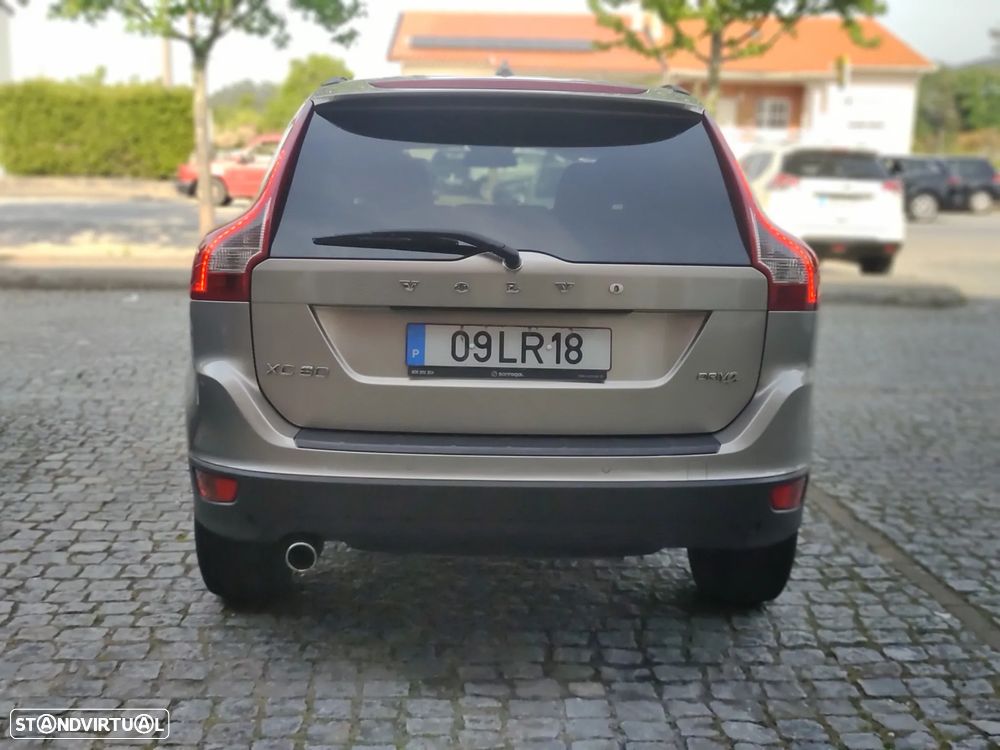 Volvo XC 60 2.0 D3 Drive Momentum Start/Stop - 11