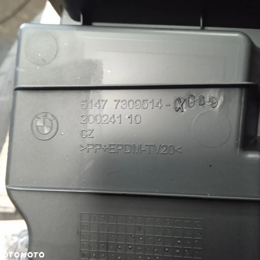 Schowek wkład BMW 4 F36 7309514 - 3