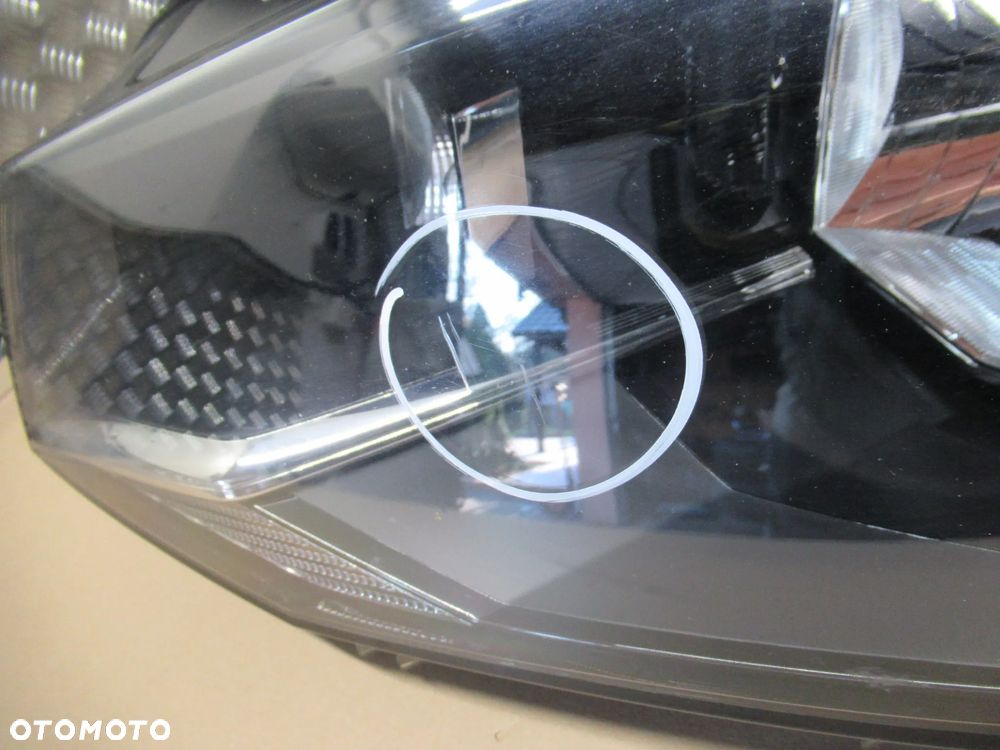 Lampa lewa przednia Vw Caddy IV 2K1 - 2