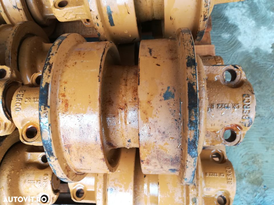 Role de mars simple si duble pentru buldozer Caterpillar D5 - 3