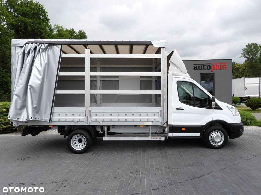 Ford TRANSIT  PLANDEKA 8 PALET TEMPOMAT LEDY BLIŹNIACZE KOŁA KLIMATYZACJA  130KM - 9