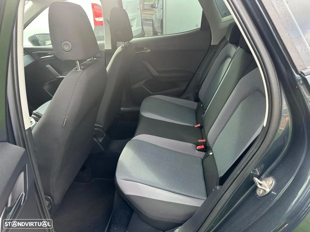 SEAT Arona - 14