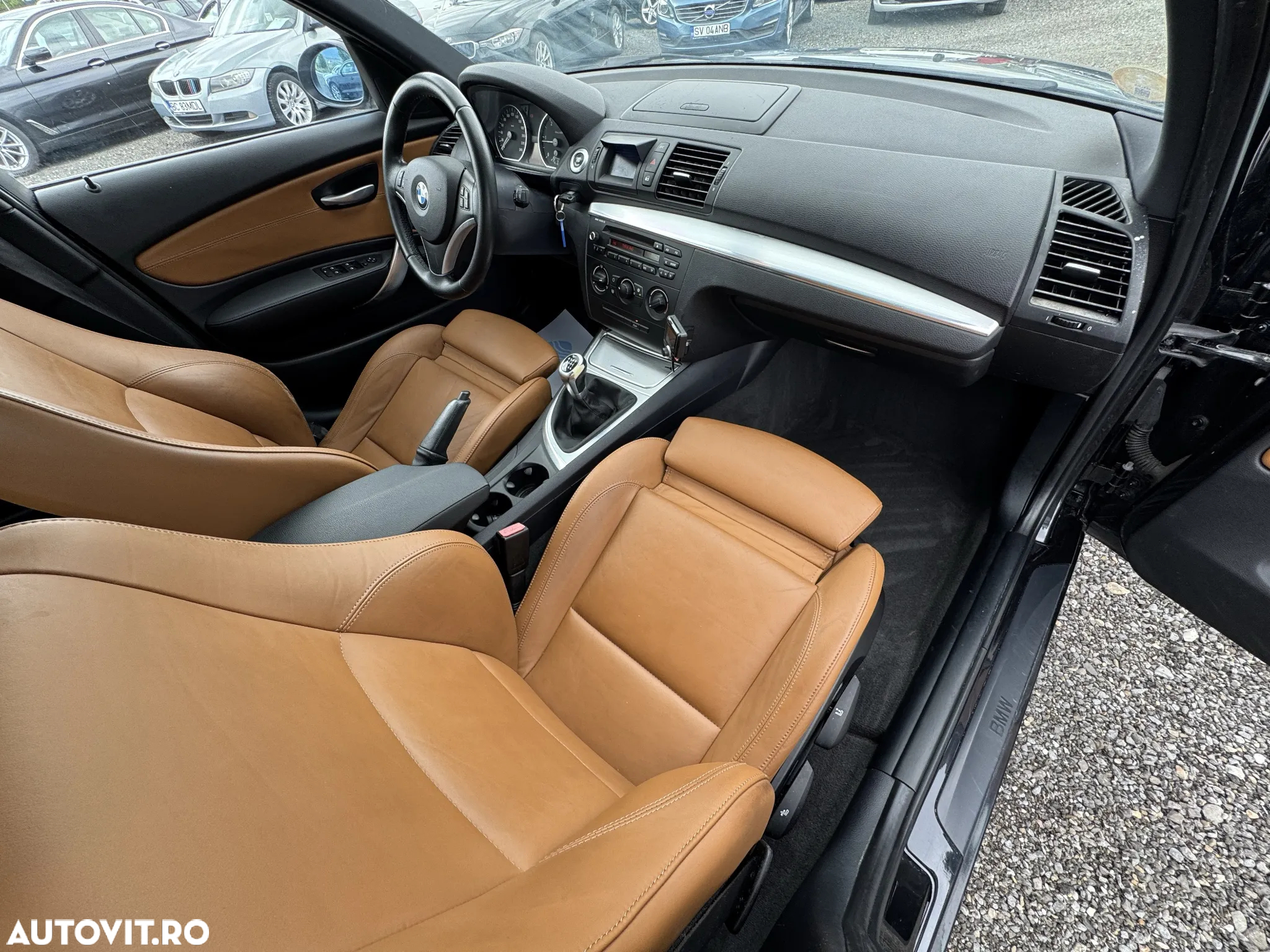 BMW Seria 1 118d - 22
