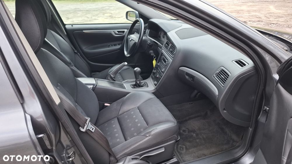 Volvo S40 2.4 Kinetic - 10