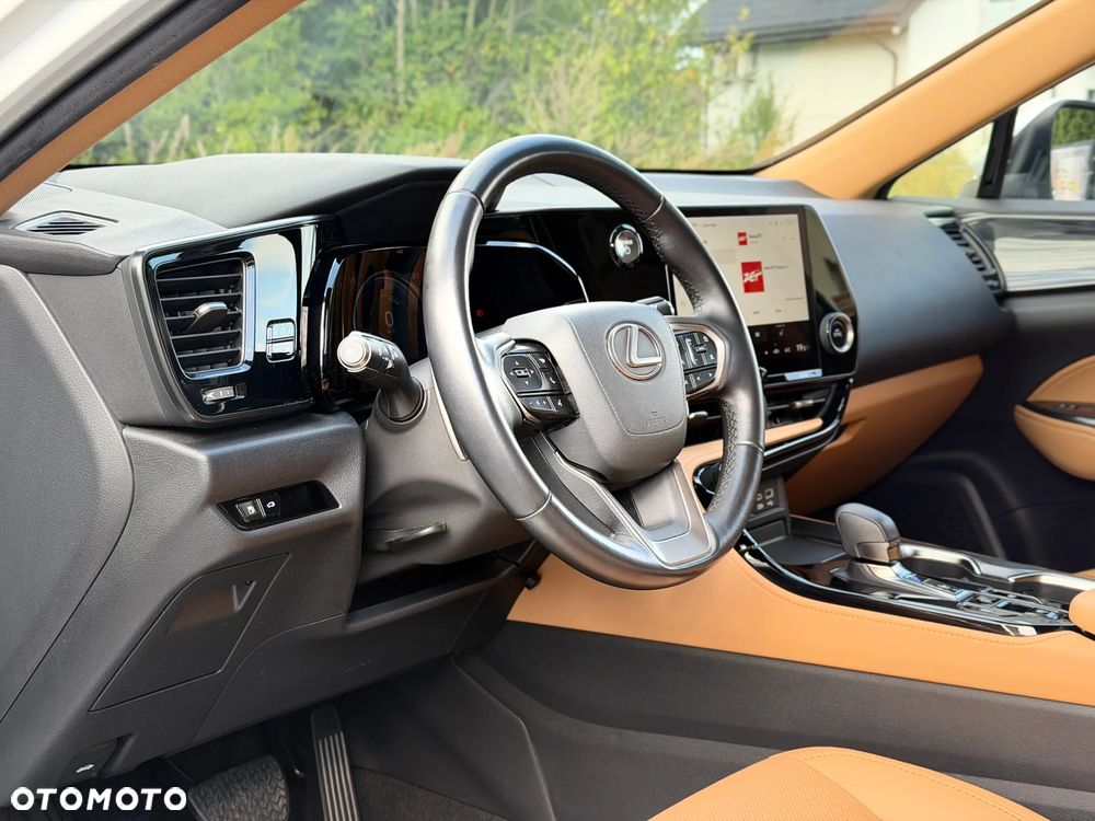 Lexus NX 350h Prestige 2WD - 11