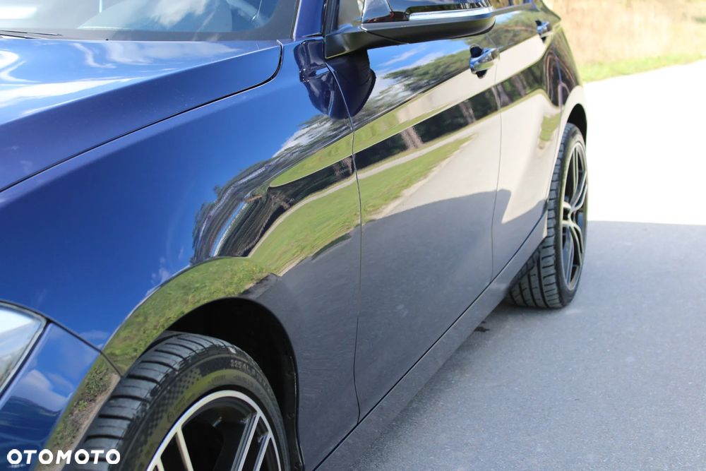 BMW Seria 1 120d Sport Line - 16