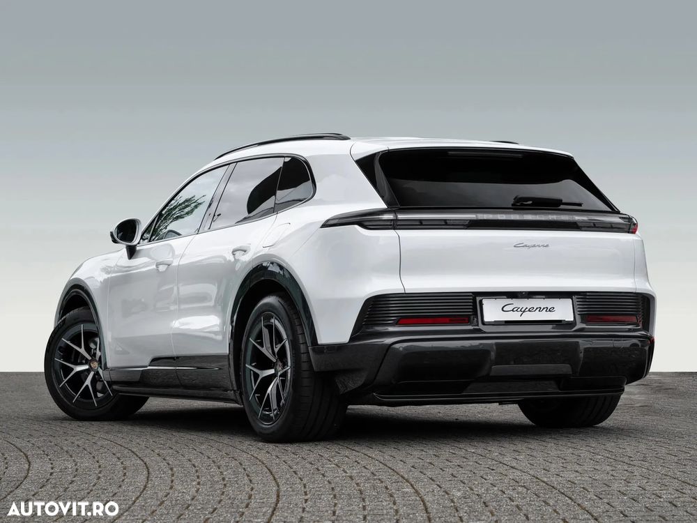 Porsche Cayenne - 3