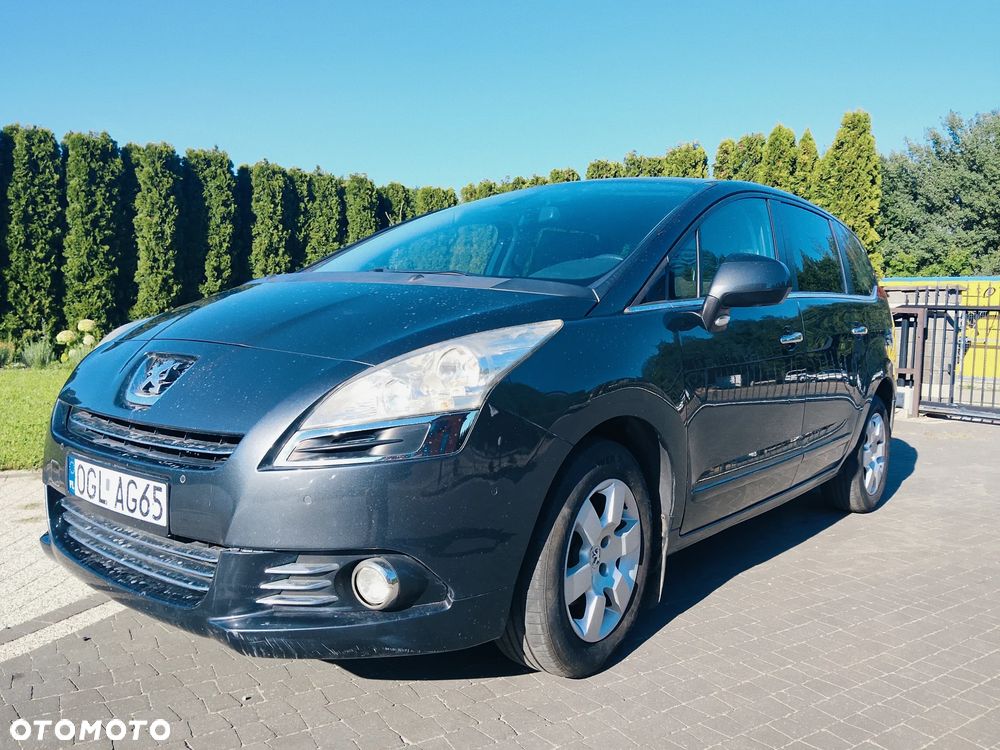 Peugeot 5008 - 10