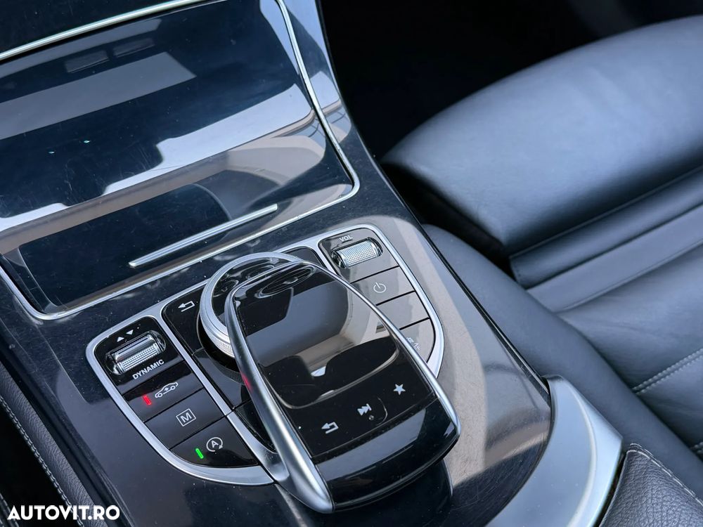Mercedes-Benz GLC Coupe 220 d 4Matic 9G-TRONIC AMG Line - 25