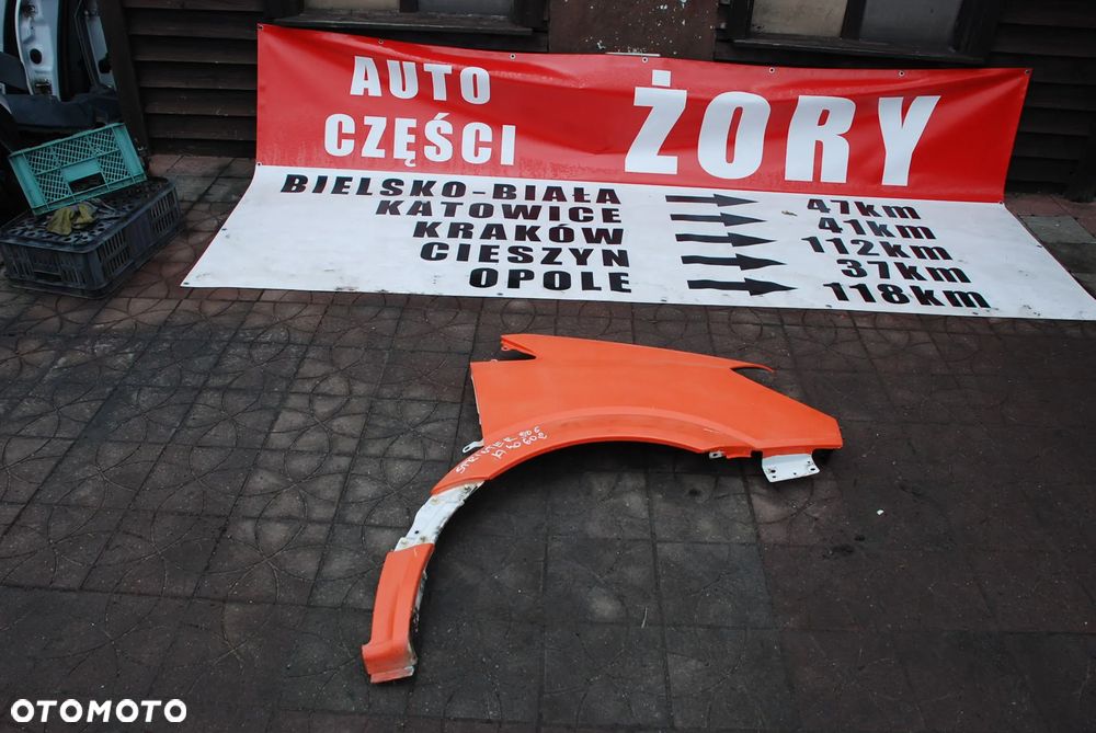 sprinter 906 błotnik nr A40602 WYSYŁKA - 1