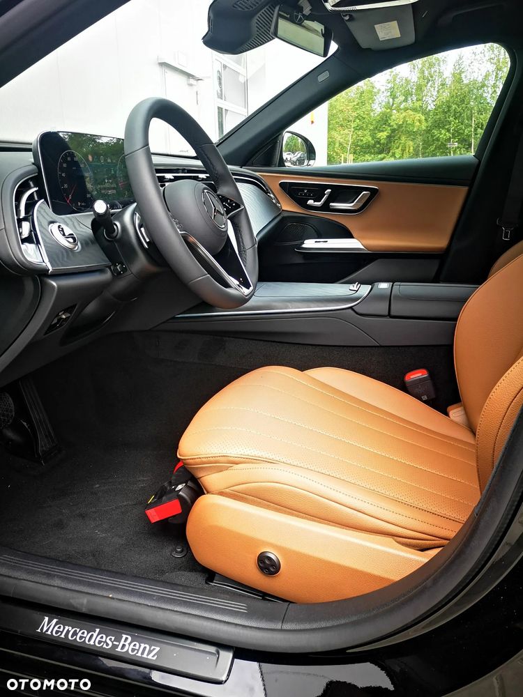 Mercedes-Benz Klasa E 200 d 9G-TRONIC AVANTGARDE NIGHT Edition - 18