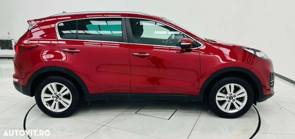 Kia Sportage 1.6 GDI 2WD Dream-Team Edition - 33