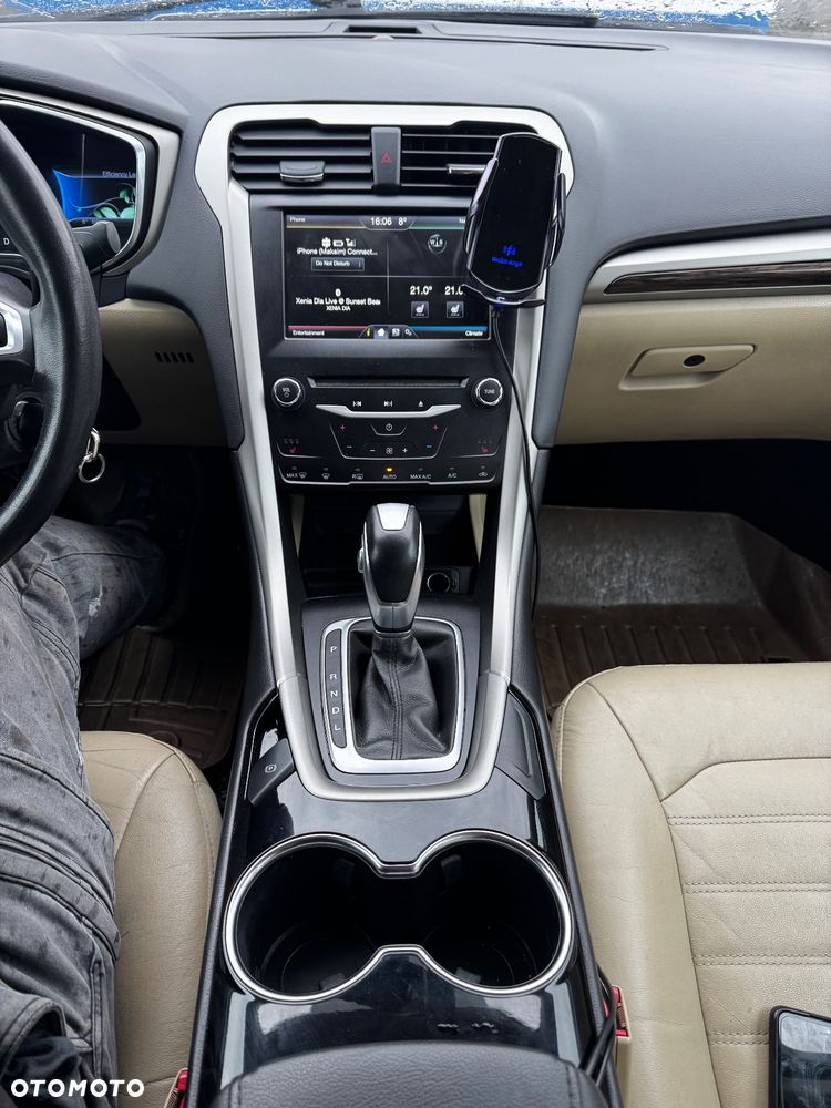 Ford Mondeo 2.0 Hybrid Executive - 13