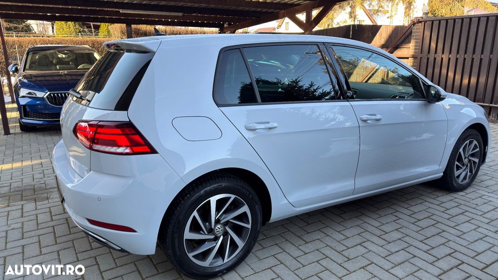 Volkswagen Golf 1.0 TSI Sound - 28